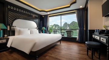 SENIOR SUITE WITH PRIVATE BALCONY